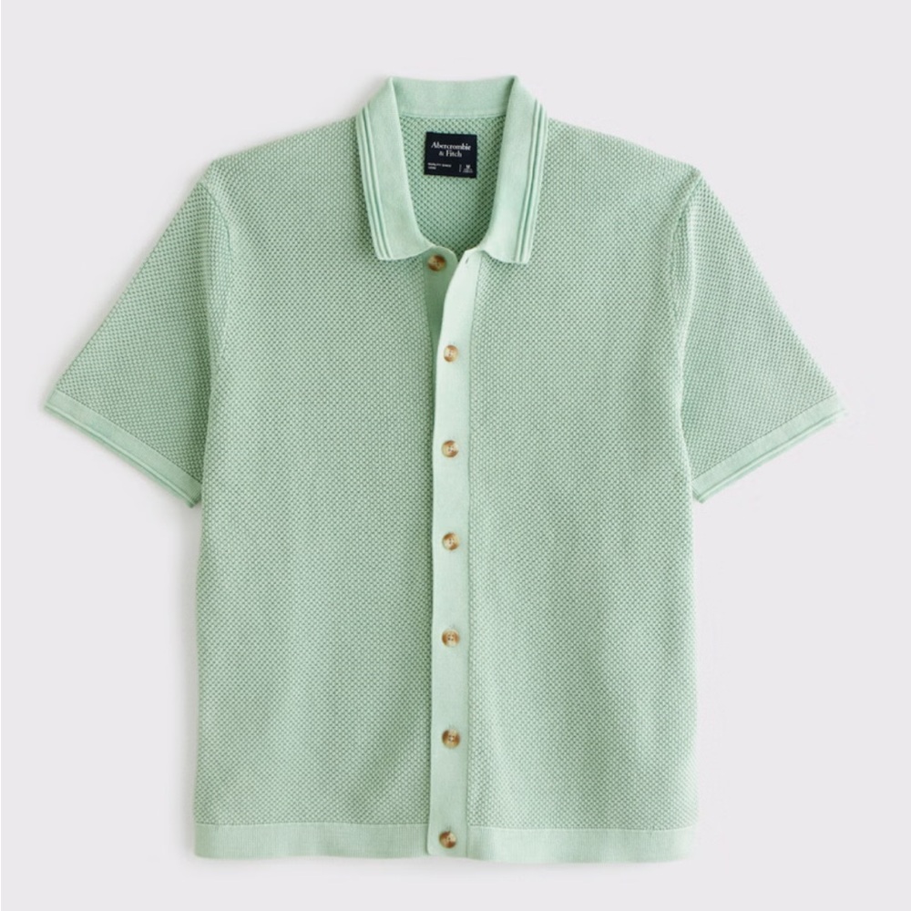 Abercrombie & Fitch Green Casual Button Down Shirt Sweater Material